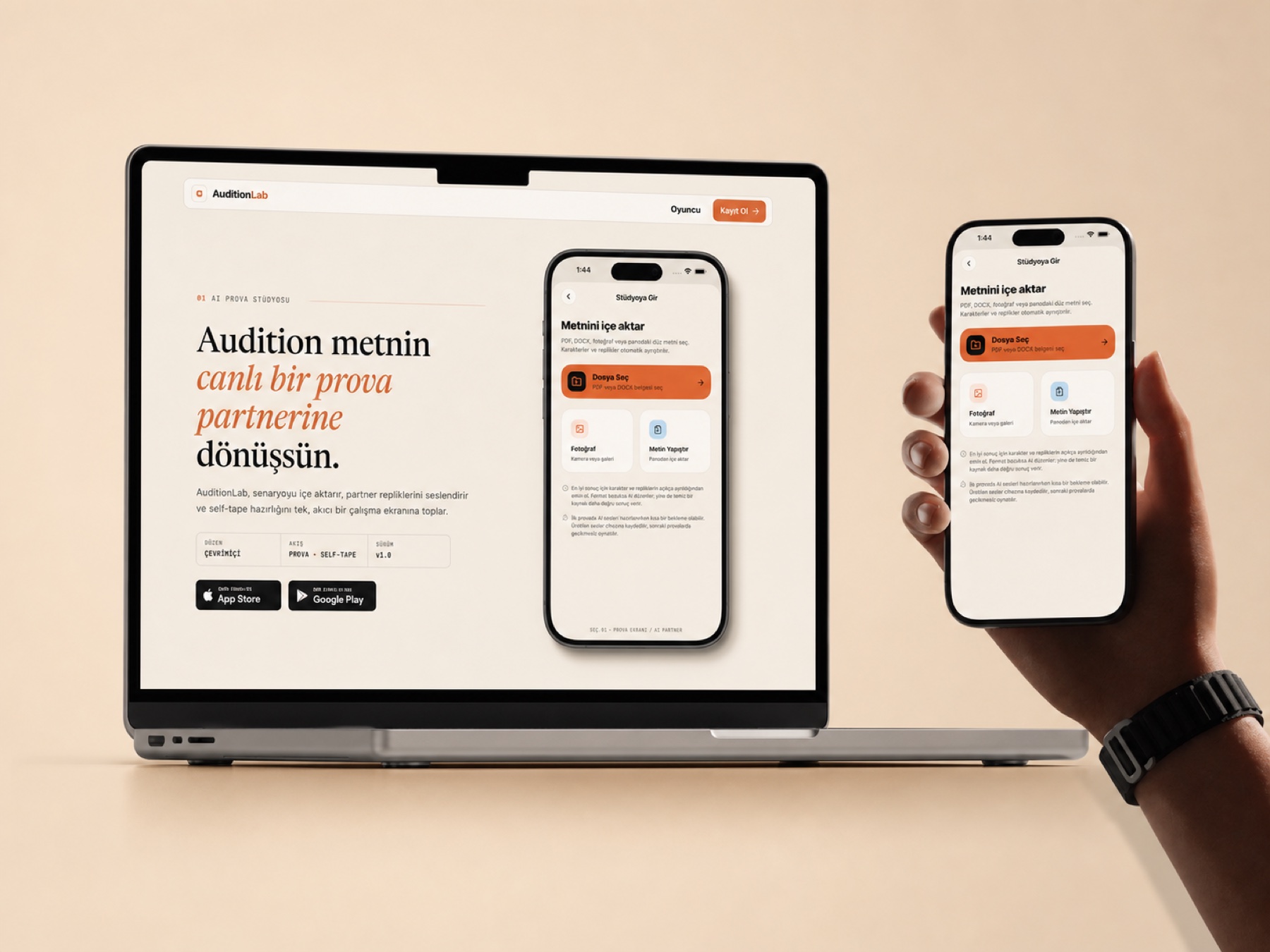 AuditionLab laptop ve iPhone üzerinde çalışan senaryo yükleme ekranı